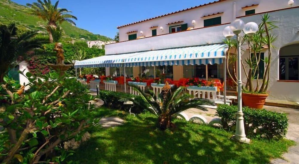 Hotel Park Calitto 3 estrellas en Ischia