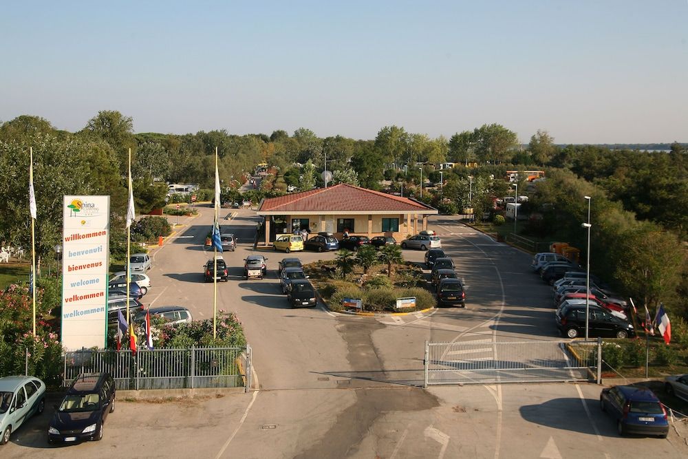 Spina Family Camping Village 2