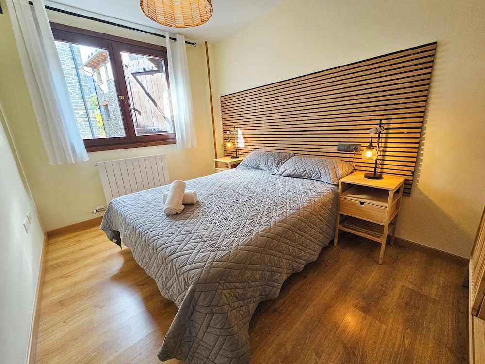 Apartamentos Escarrilla Suites 3000 2