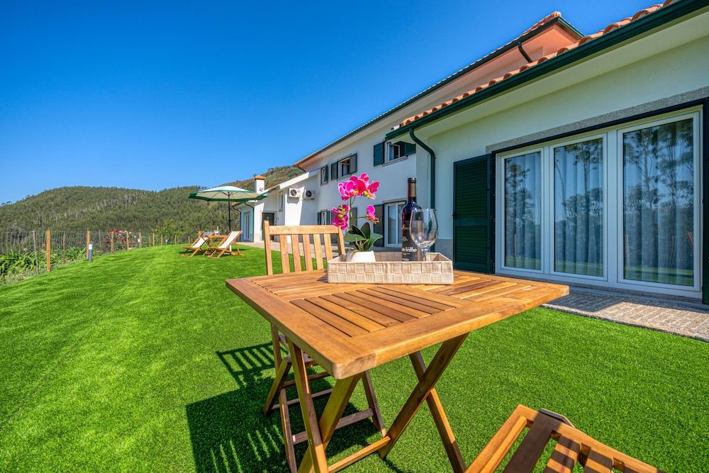 Central Suites Arouca -1 estrelas em Arouca