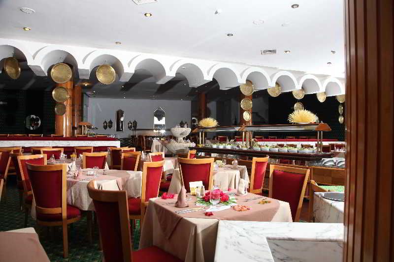 Hannibal Palace 4 estrelas em Port El Kantaoui