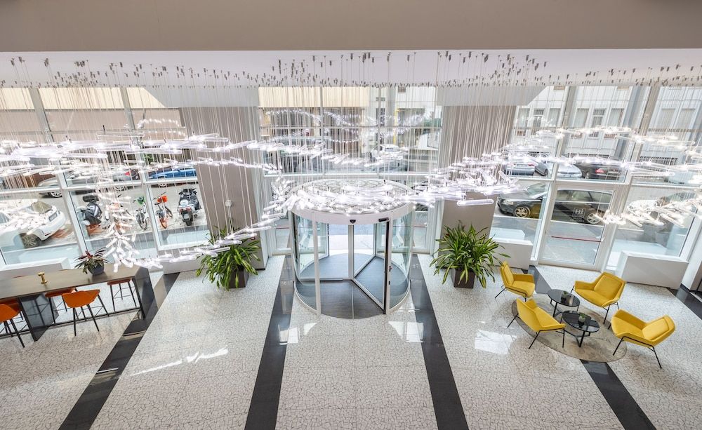 IH Hotels Milano Centrale 3