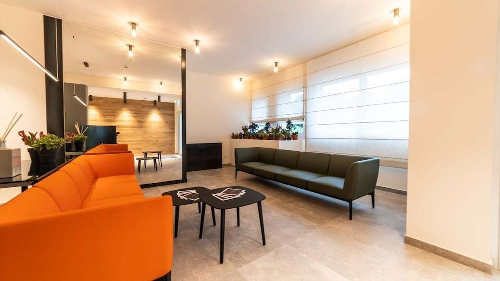 The Green Park Hotel 2