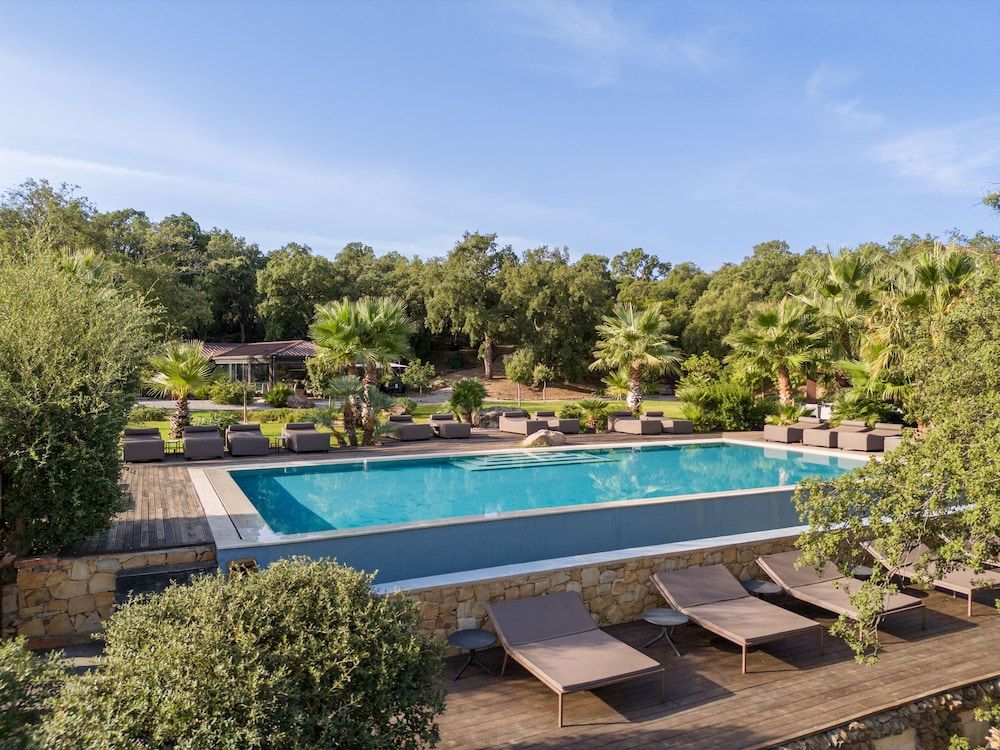 Vallegrande Nature Resorts 4 stelle a Cefalù