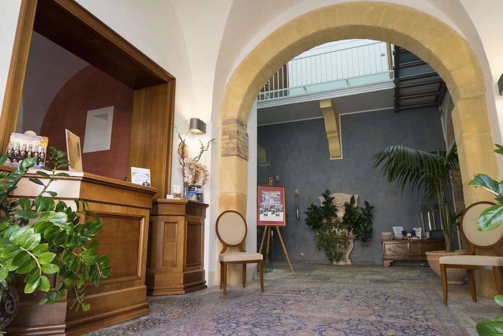 Hotel Carmine 3
