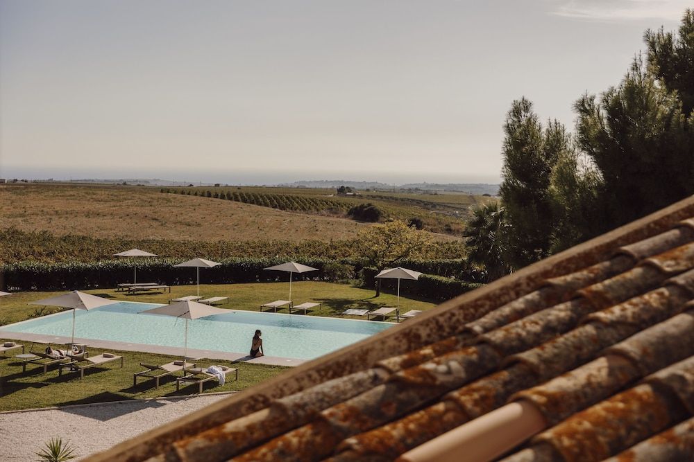 MASSERIA DEL CARBOJ 4 étoiles à Menfi