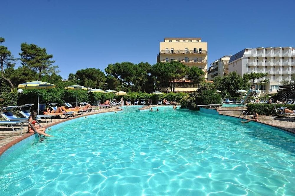 Ausonia 3 estrellas en Milano Marittima