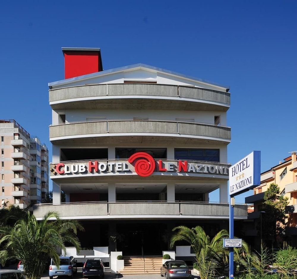 Club Hotel Le Nazioni 3 estrelas em Montesilvano