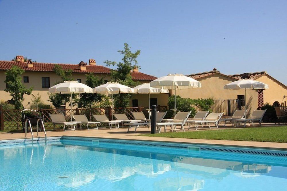 Gatto Bianco Tizzauli 3 estrelas em Montespertoli