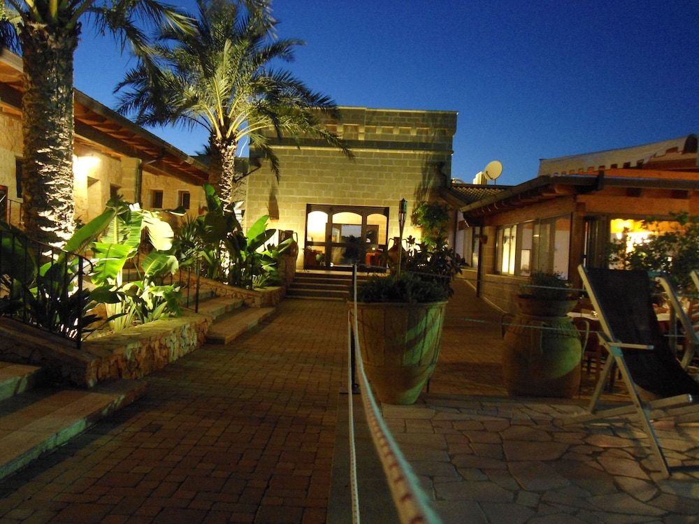 Hotel Masseria Resort Le Pajare 3