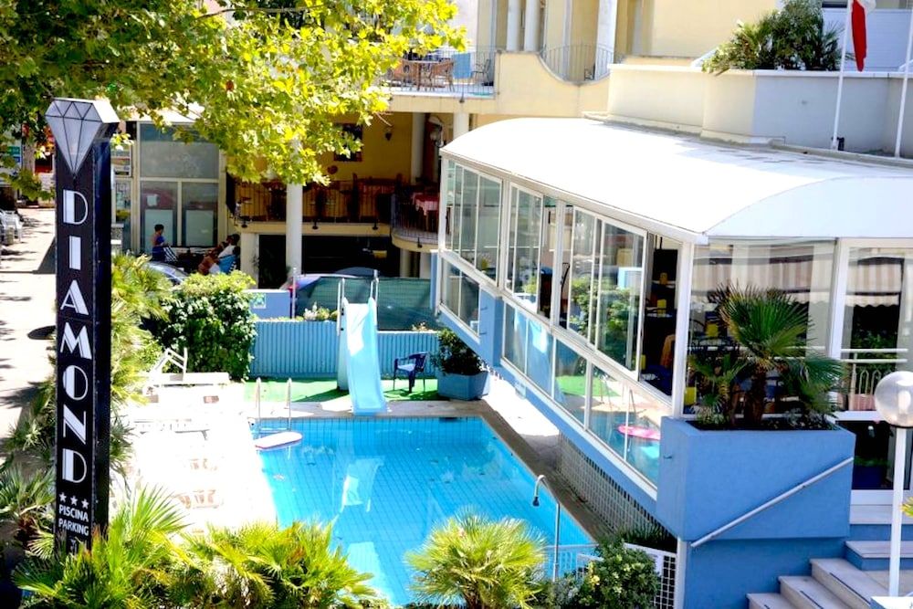 Hotel Diamond 3 estrelas em Rimini