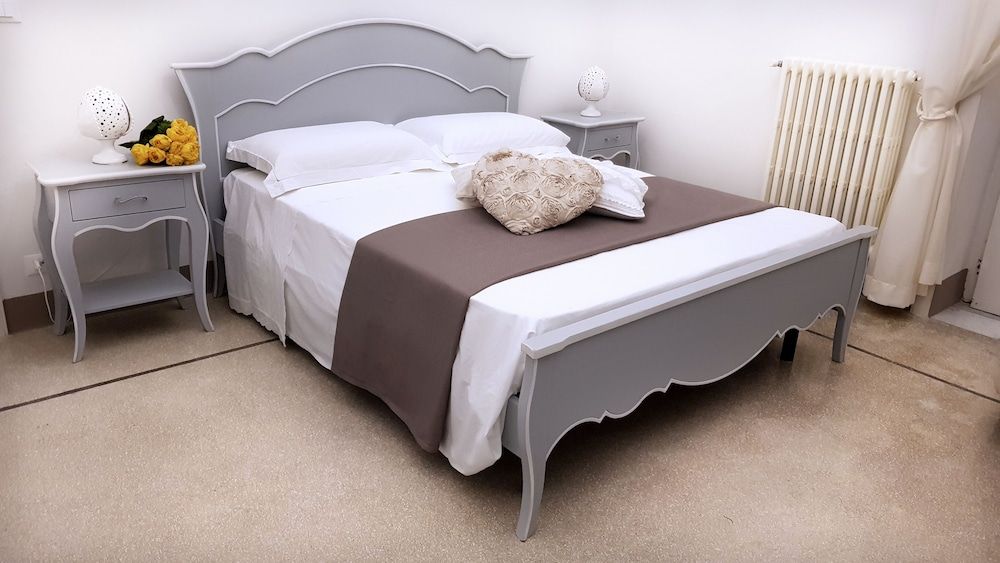 Villa Cesarea Dimora di Charme 3