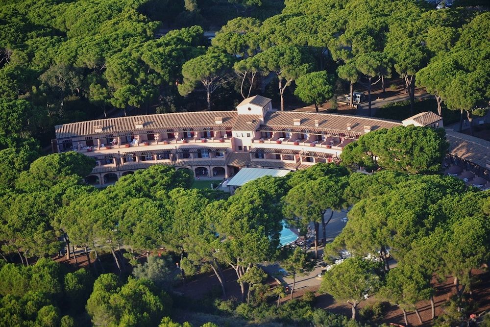 Corte dei Tusci Village Palace Hotel 4 estrelas em Scarlino