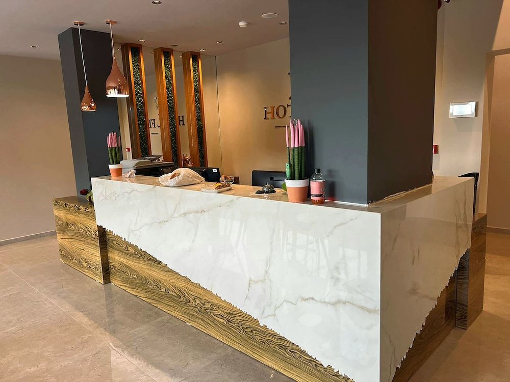 Olivia's Hill Resort 3