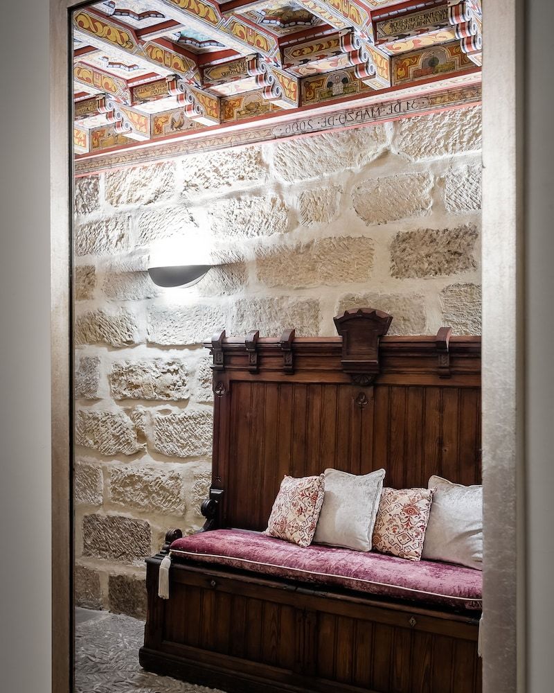 Hotel  YIT La Casona del Arco 3