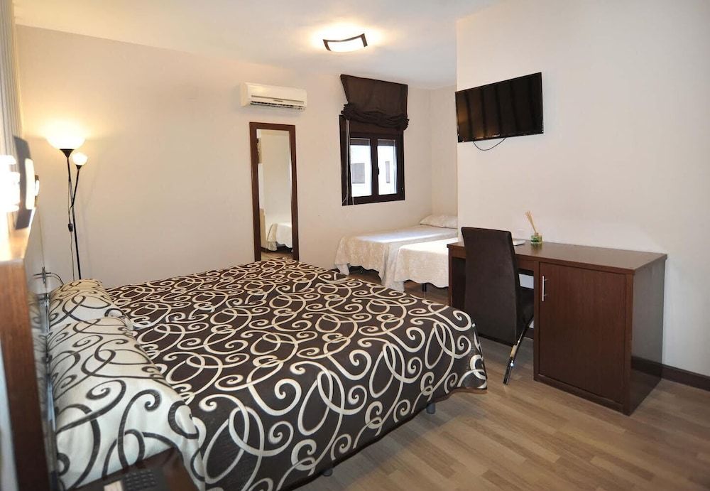 Hotel Ciudad de Plasencia 3