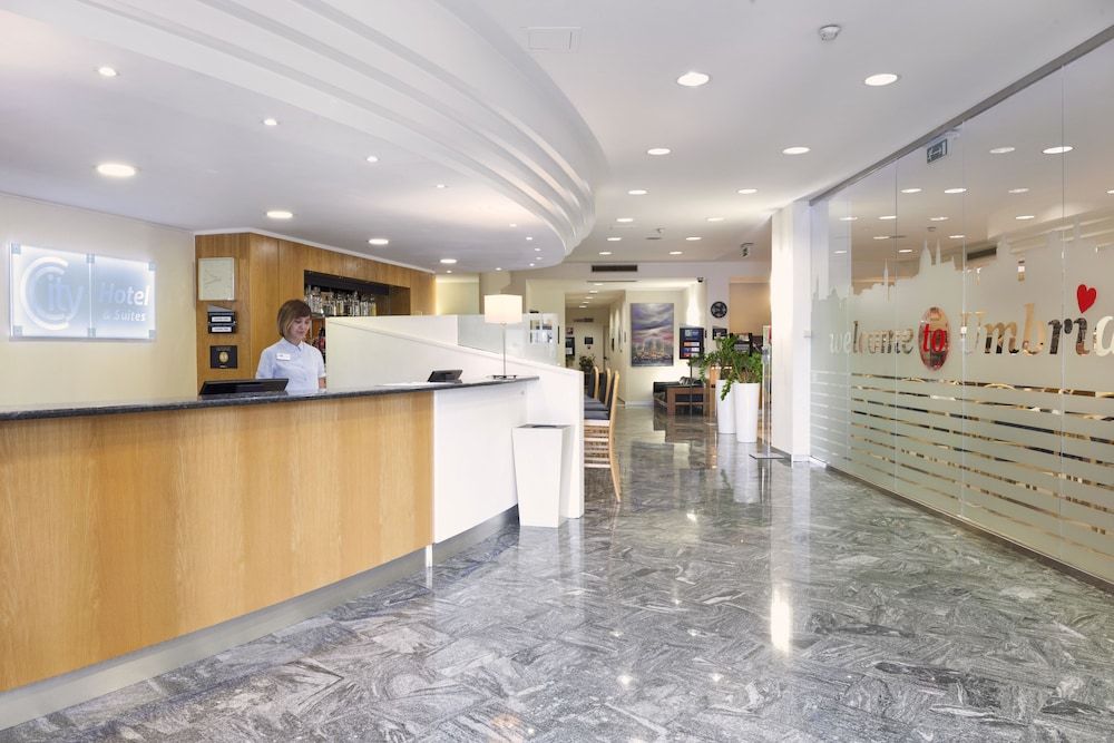 City Hotel & Suites Foligno 2