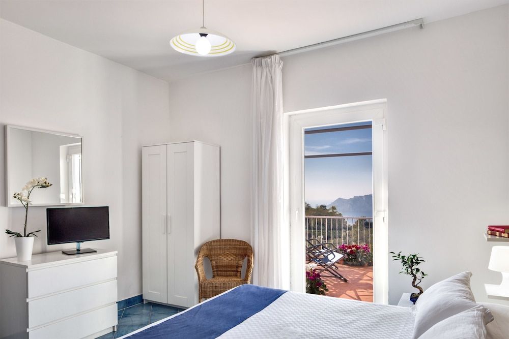 Hotel & Serviced Residence Gocce di Capri Sorrento Coast 3