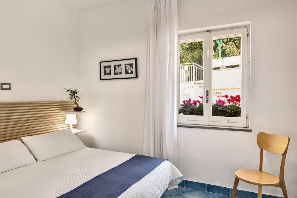Hotel & Serviced Residence Gocce di Capri Sorrento Coast 2