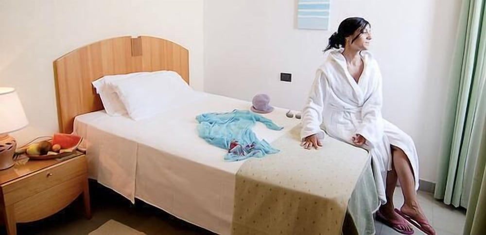 Grand Hotel Mediterraneo 3