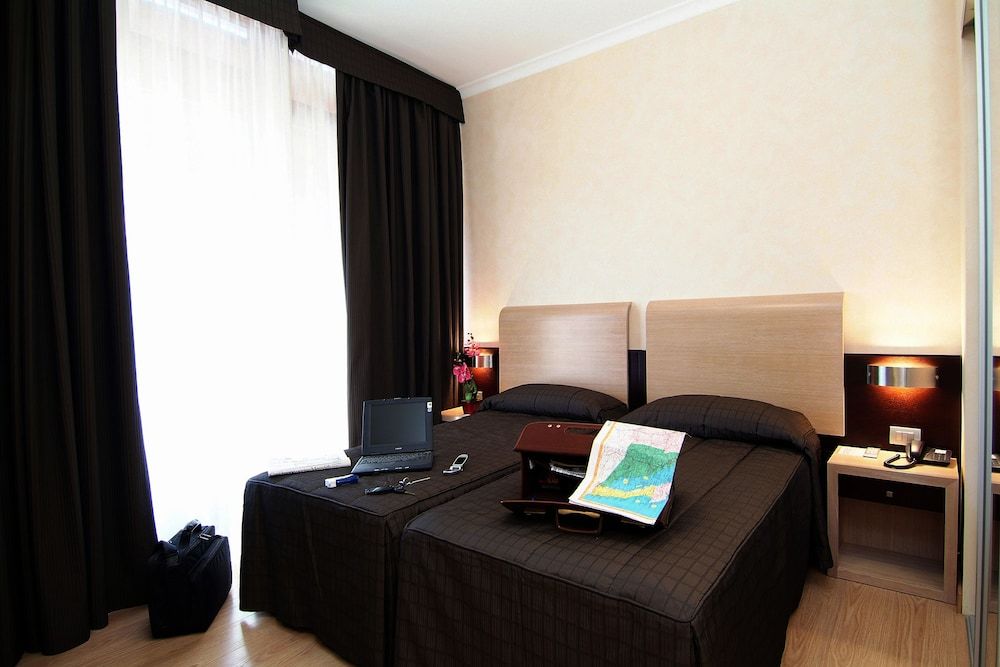 E H ROME AIRPORT 3 estrelas em Fiumicino