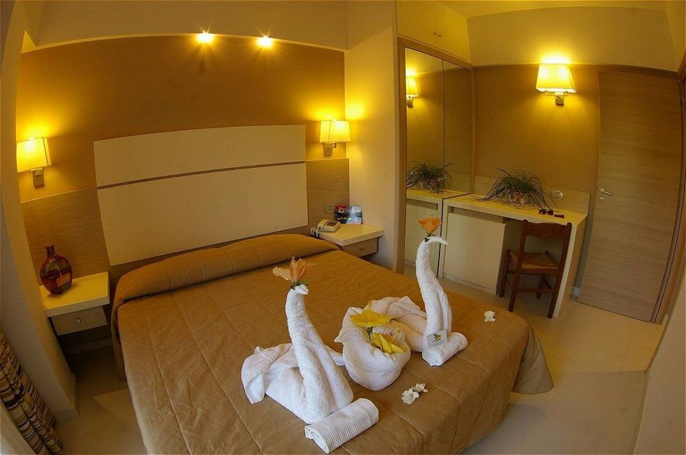 Old River Residence 3