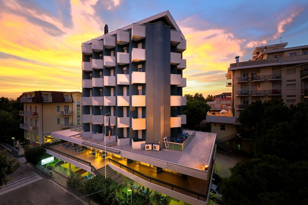 Hotel Raffaello 3 estrelas em Bellaria-Igea Marina