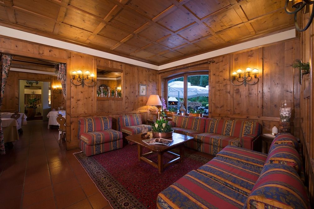 Boutique Hotel Villa Blu Cortina 2