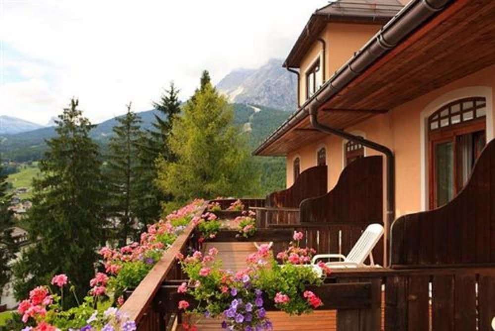 Boutique Hotel Villa Blu Cortina 4 estrelas em Cortina dʼAmpezzo