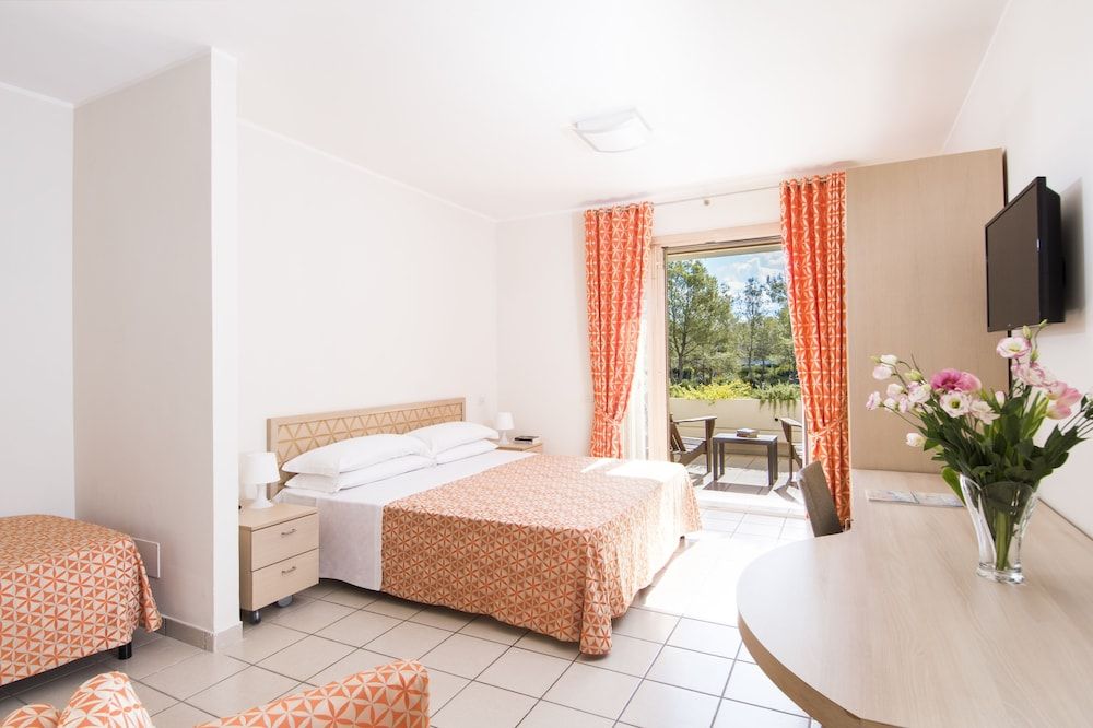 Ethra Reserve - Valentino 4* 2