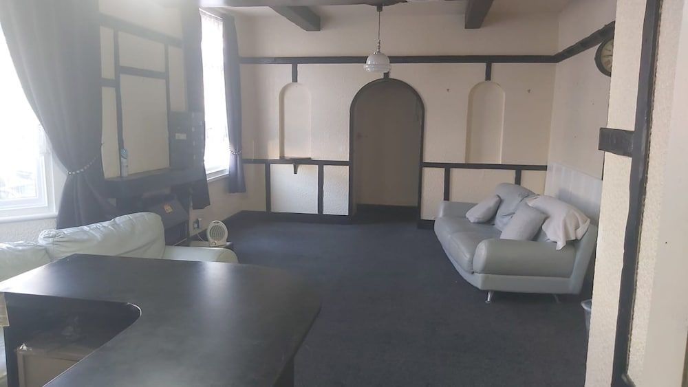 Tudor Lodge - Redcar Beach 2