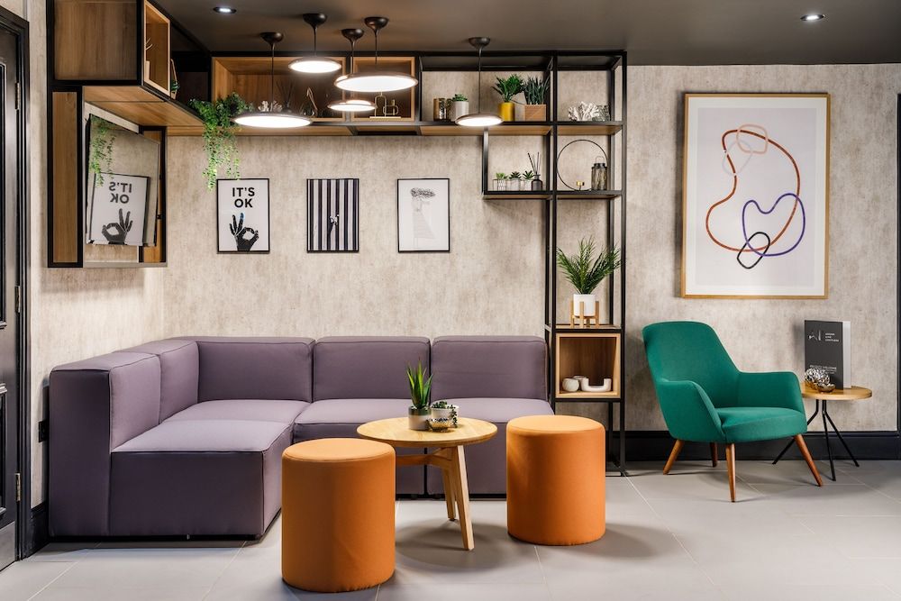 ibis Wakefield East-Castleford 2