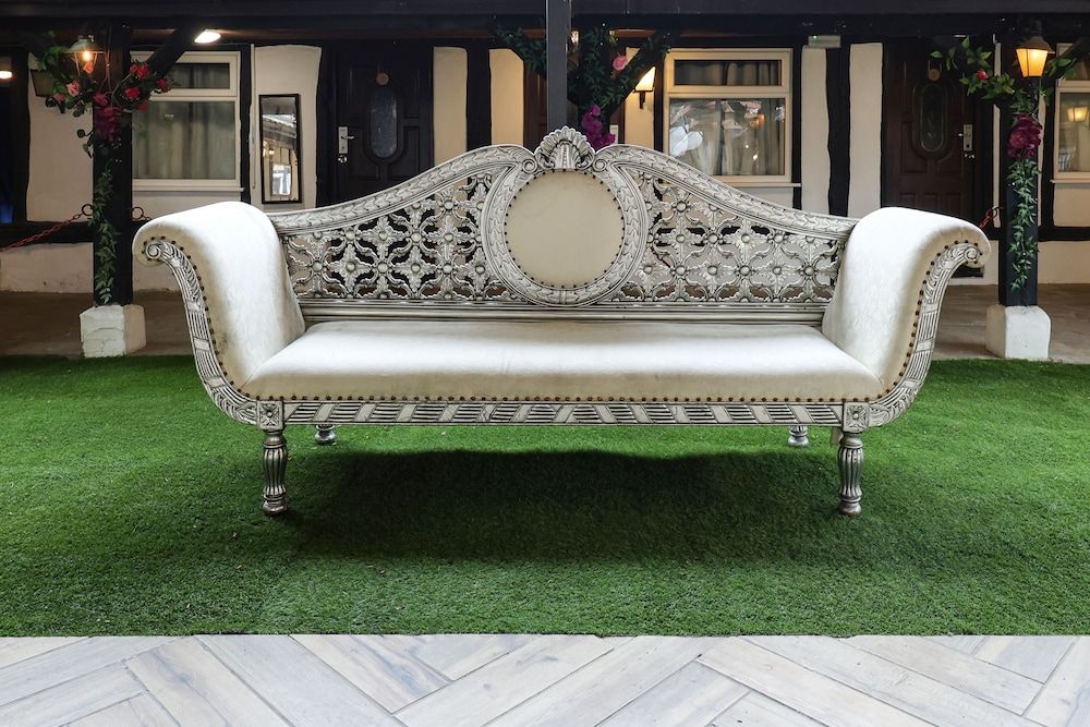 OYO Tudor Oaks Lodge Stevenage North 3