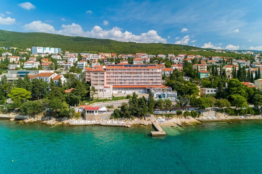 Mediteran Hotel by Aminess 3 estrellas en Crikvenica