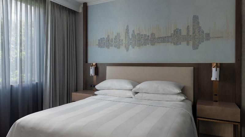 Courtyard By Marriott Chicago At Medical District/ 1
