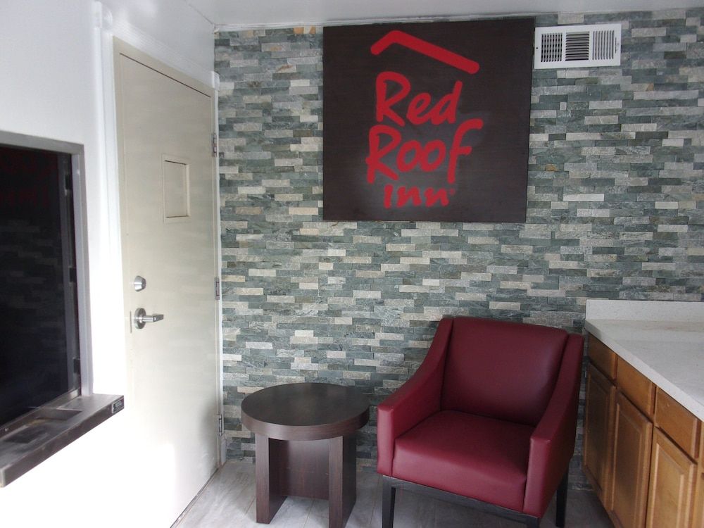 Red Roof Inn Los Angeles – Bellflower 2