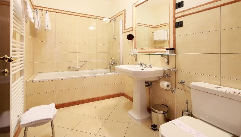 Arbiana Heritage Hotel 3