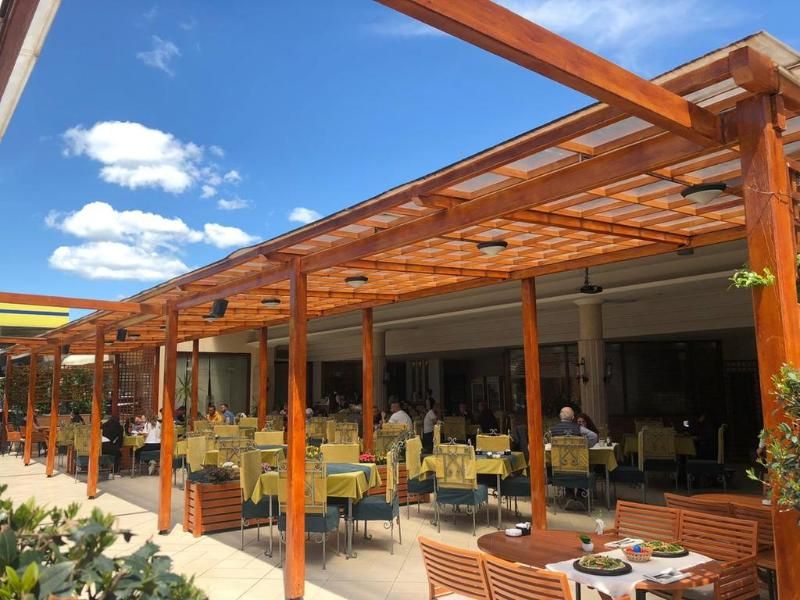 Continental Vora 4 estrelas em Vorë