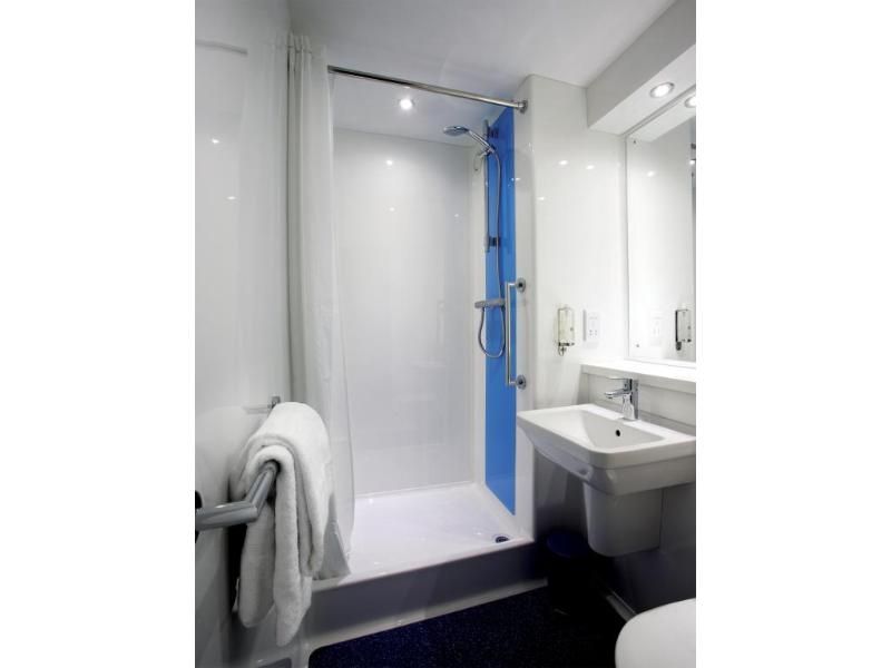 Travelodge Holyhead 2