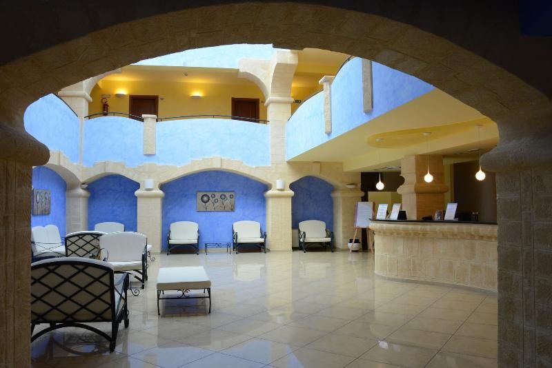 Dolcestate Village 4 estrelas em Campofelice di Roccella