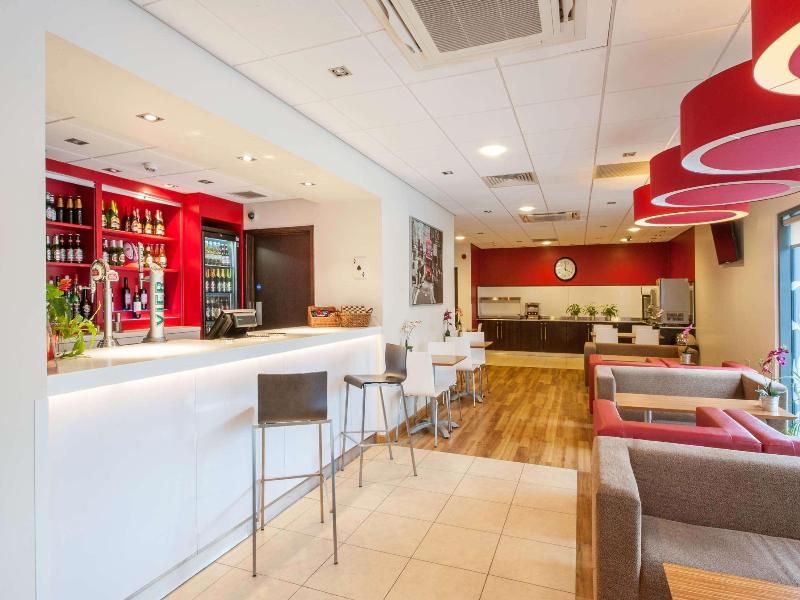 Travelodge London Twickenham 2