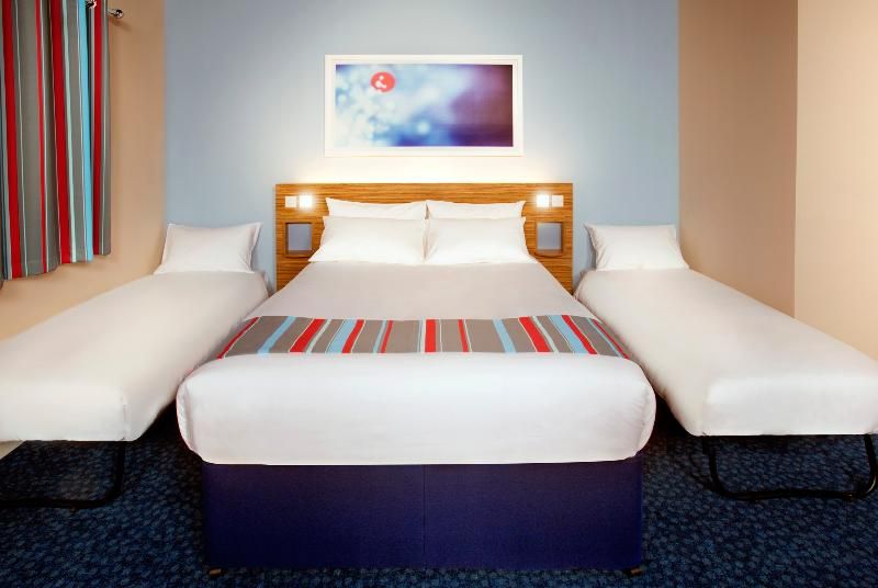 Travelodge Birmingham Yardley 2