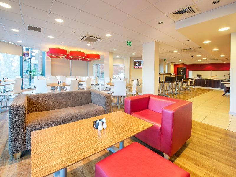 Travelodge London Hounslow 3 estrellas en Londres