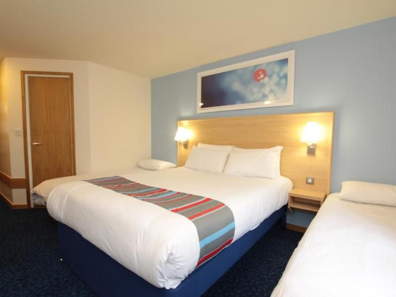 Travelodge Oswestry 3