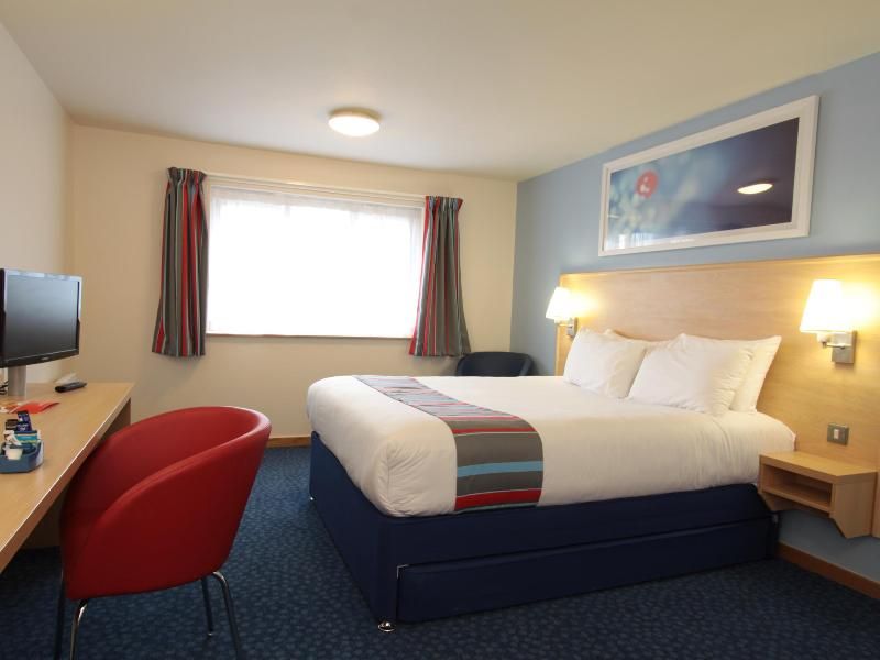Travelodge Leatherhead 3