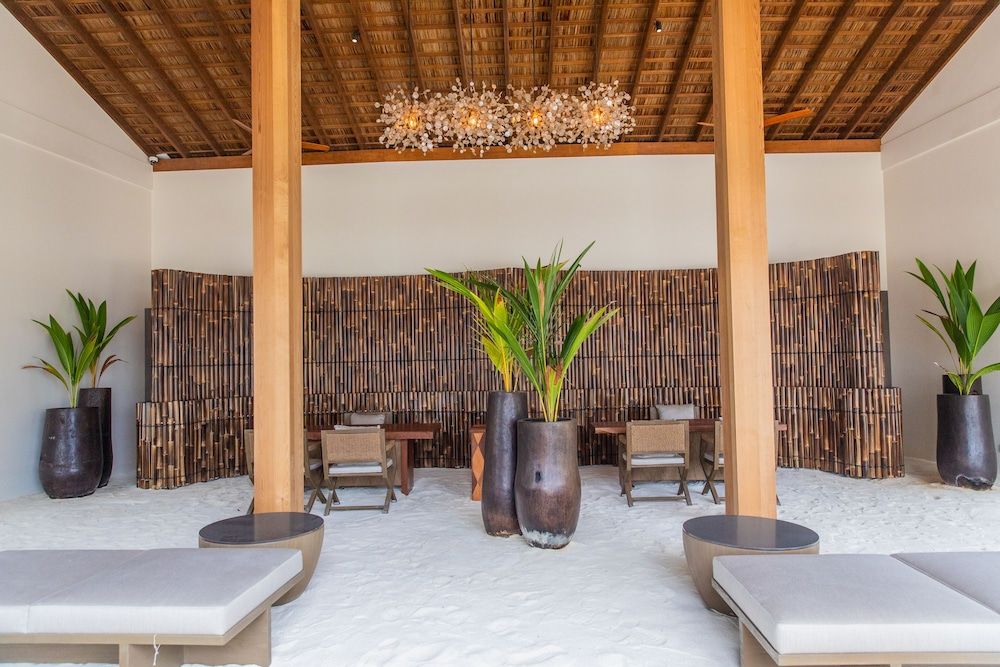 Kagi Maldives Resort & Spa 2