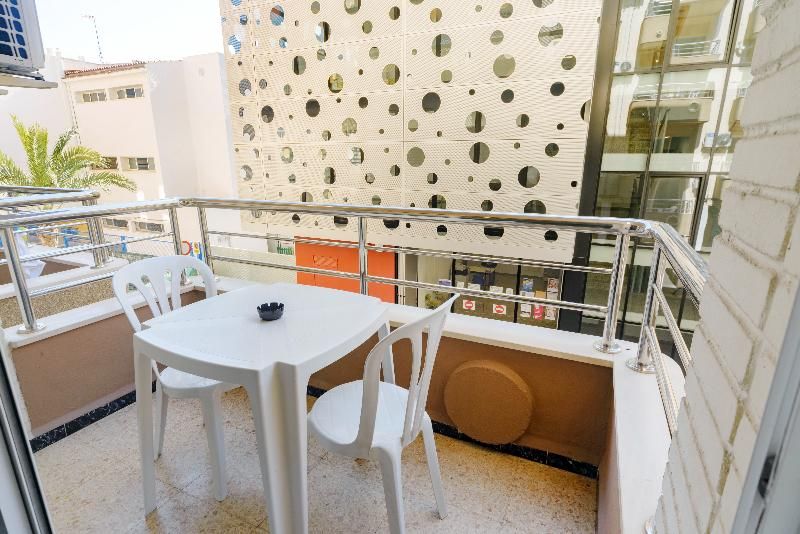Hostal Anna Benidorm 3