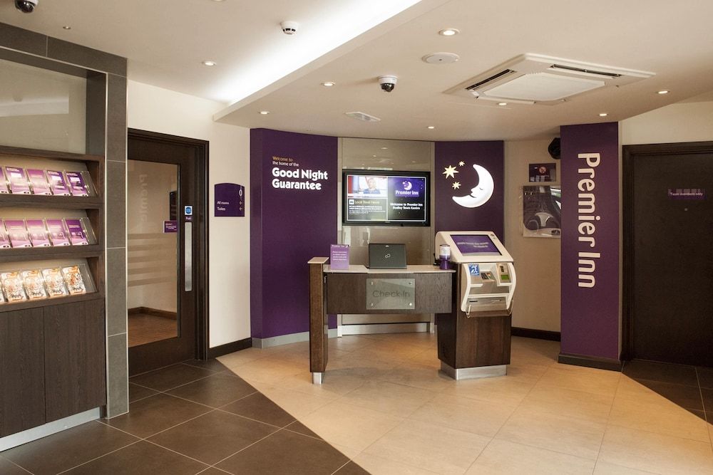 Premier Inn Dudley Town Centre 2