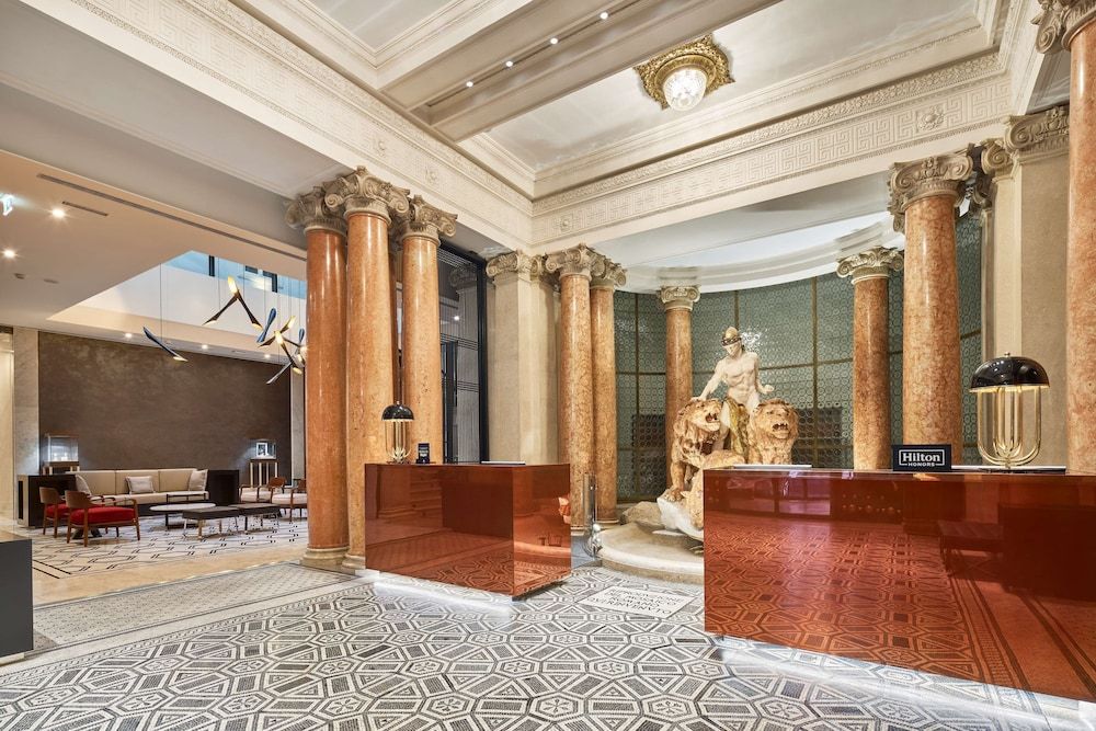 DoubleTree by Hilton Trieste 2