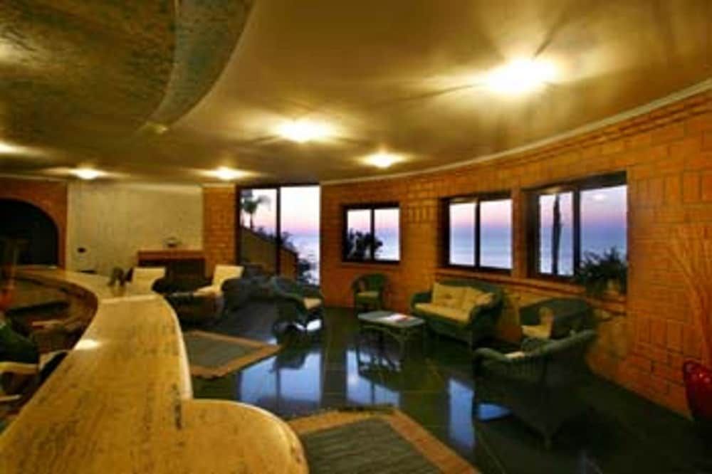 Baia Tropea Resort 2